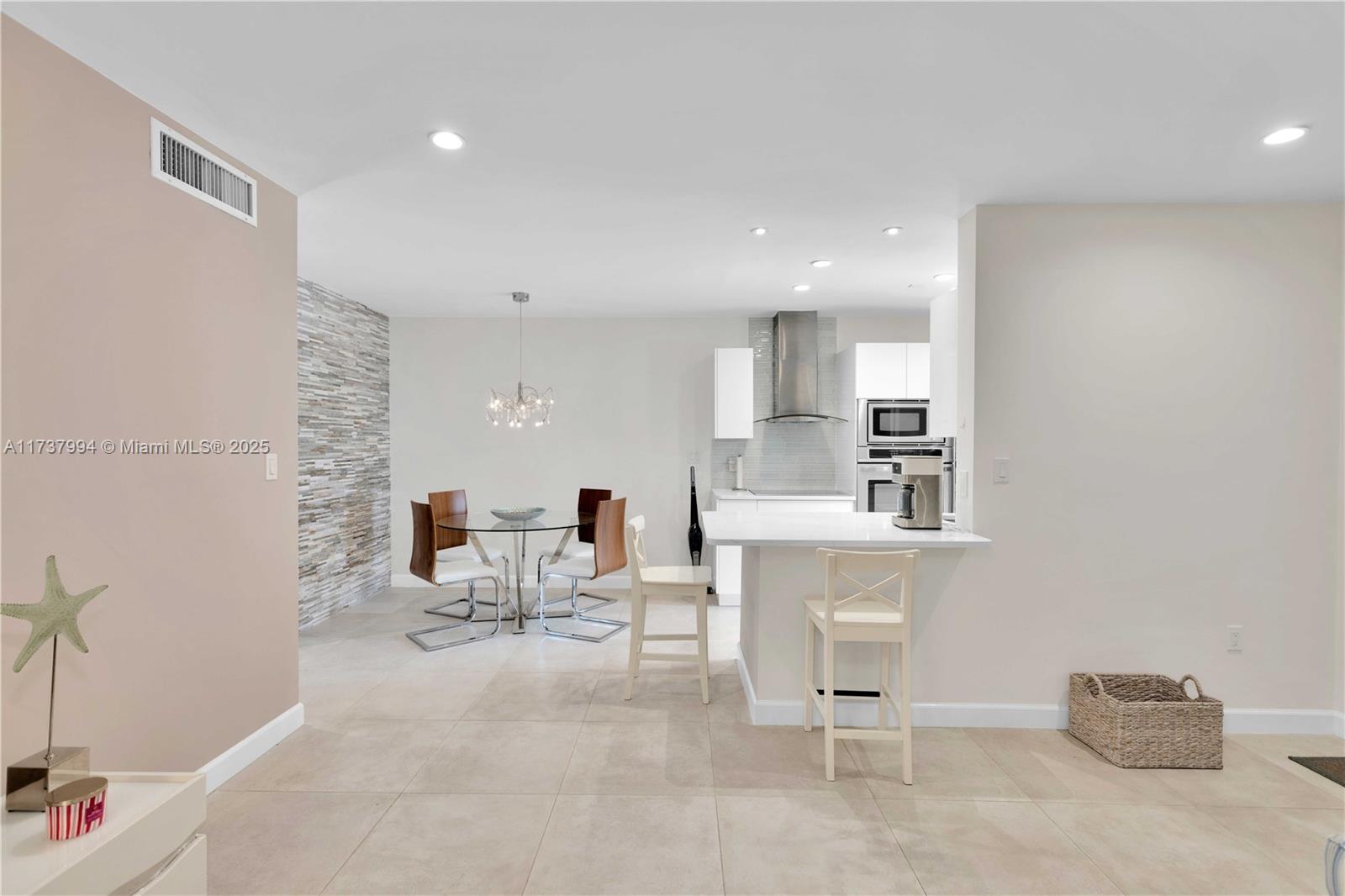 PARK RIDGE EAST - Residential