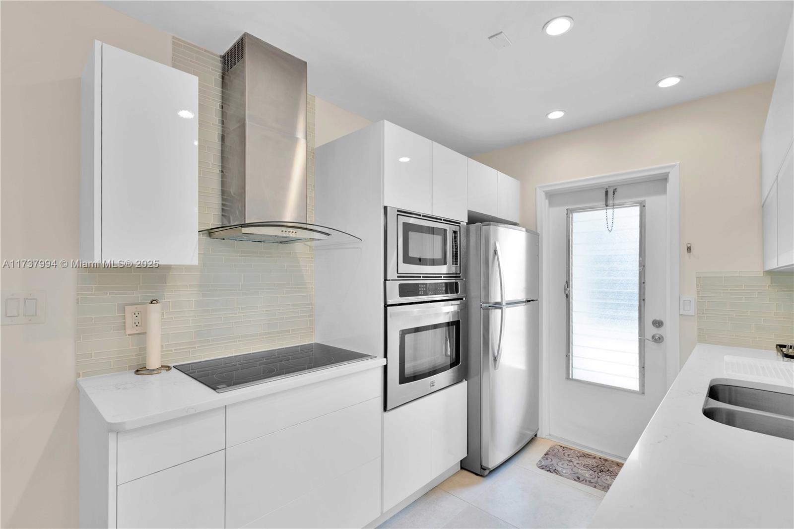 PARK RIDGE EAST - Residential