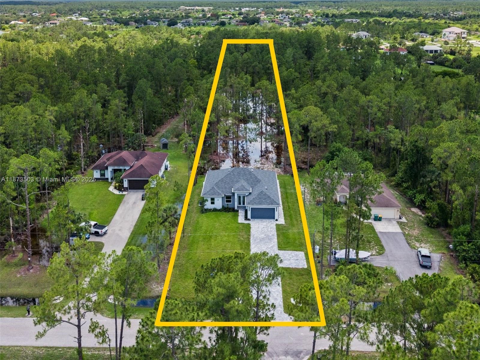 GOLDEN GATE ESTATES - Residential