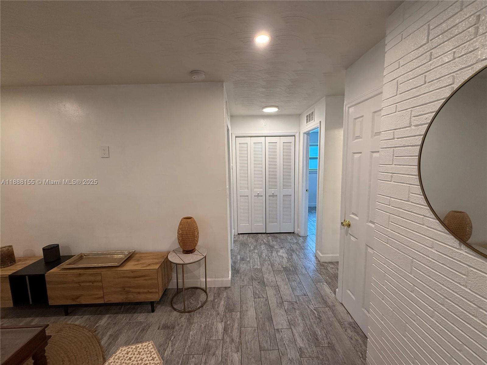 SEABOARD PARK - Residential