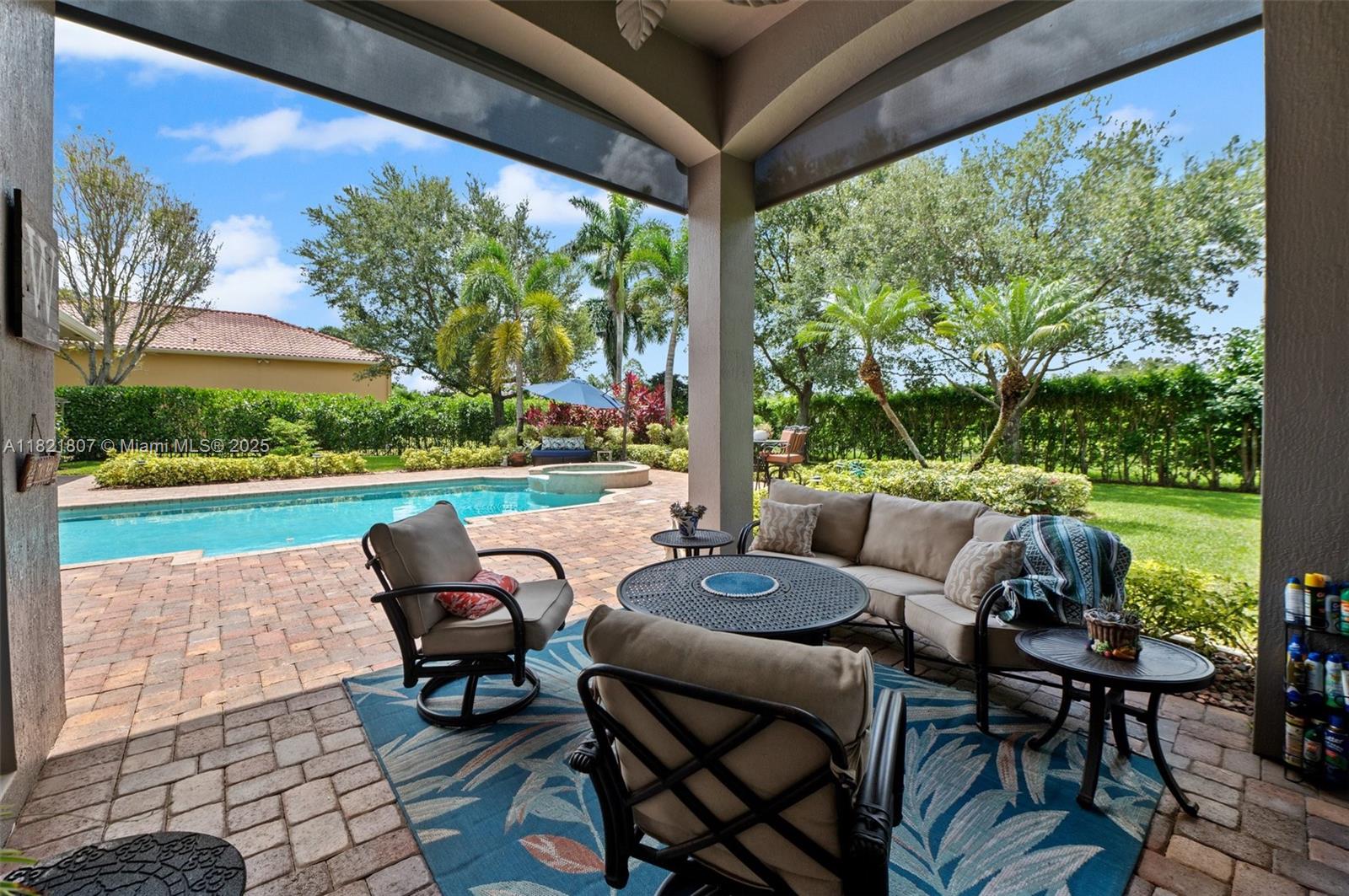 KAPOK GROVE ESTATES - Residential