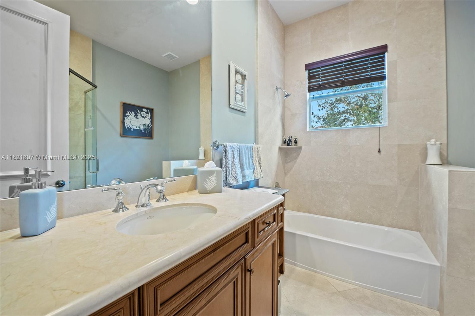 KAPOK GROVE ESTATES - Residential