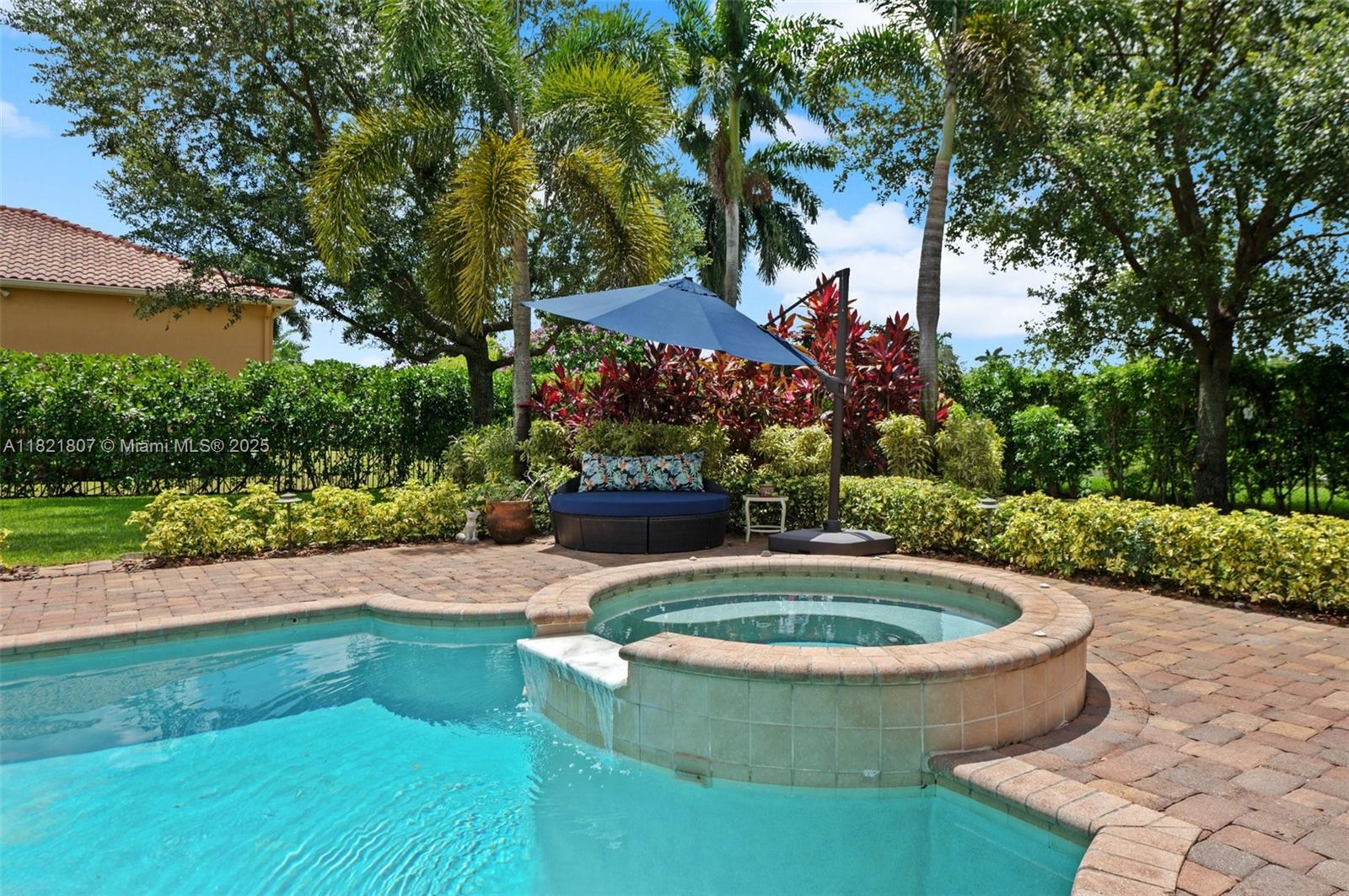 KAPOK GROVE ESTATES - Residential