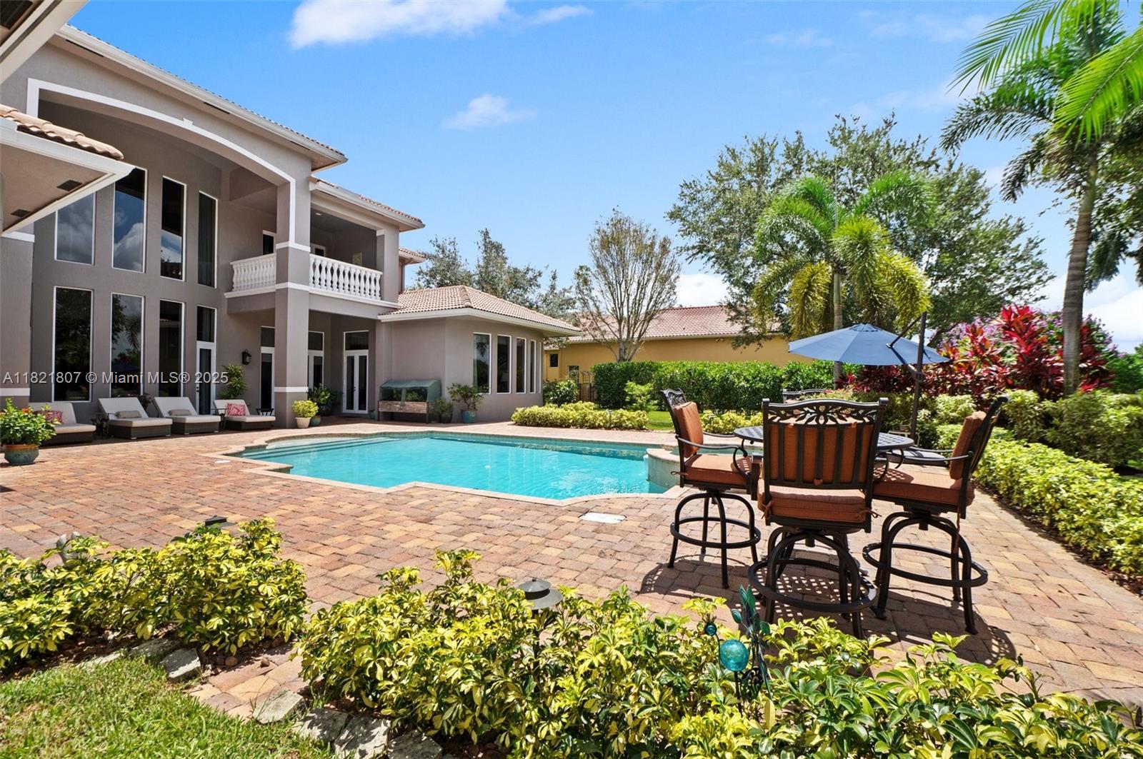 KAPOK GROVE ESTATES - Residential