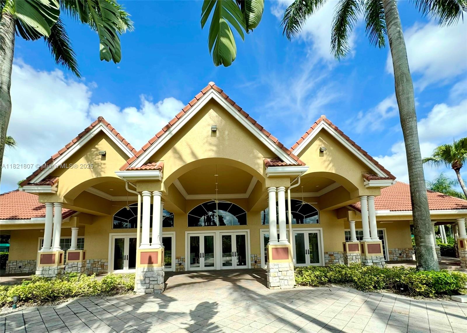 KAPOK GROVE ESTATES - Residential