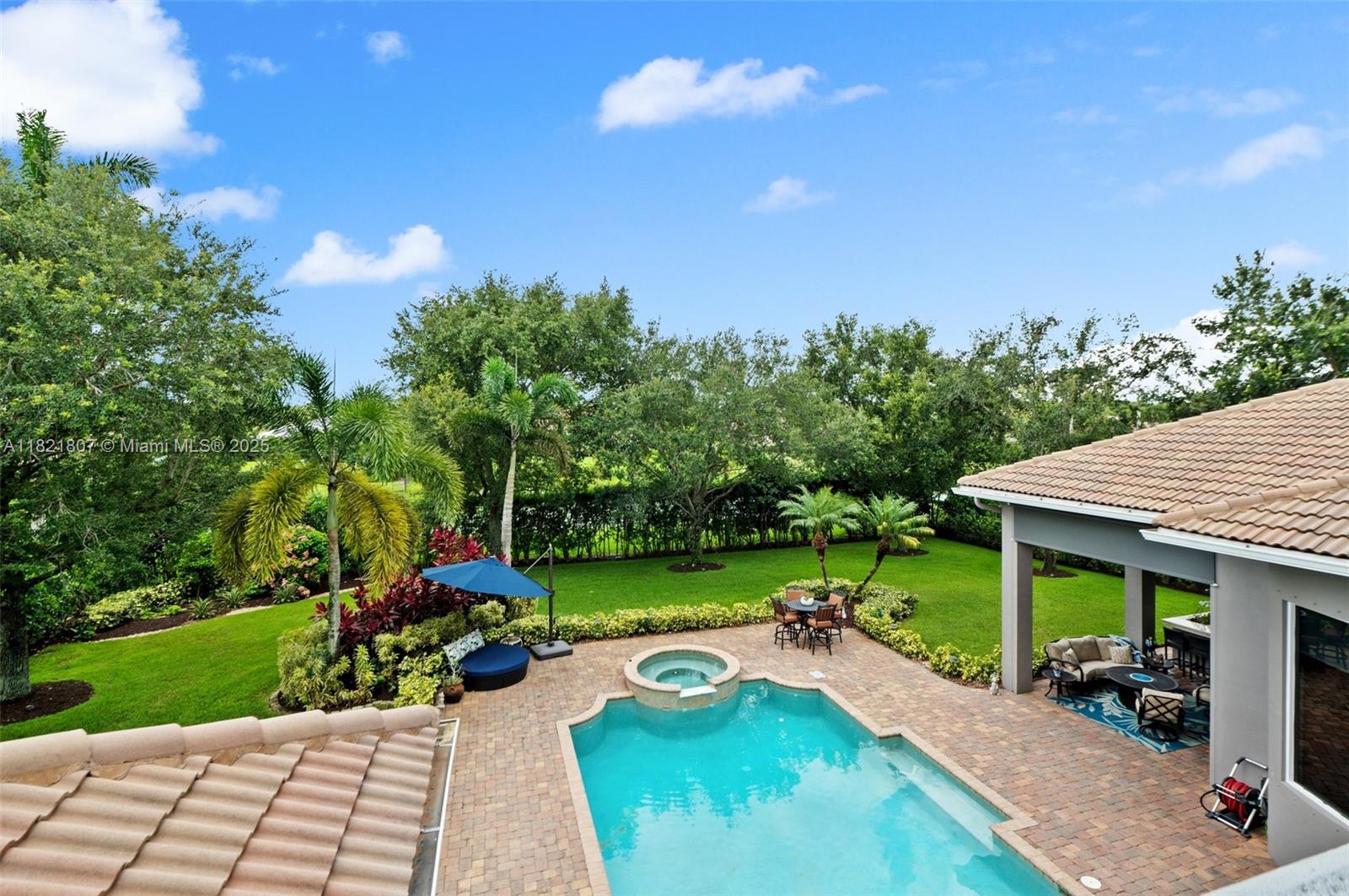 KAPOK GROVE ESTATES - Residential