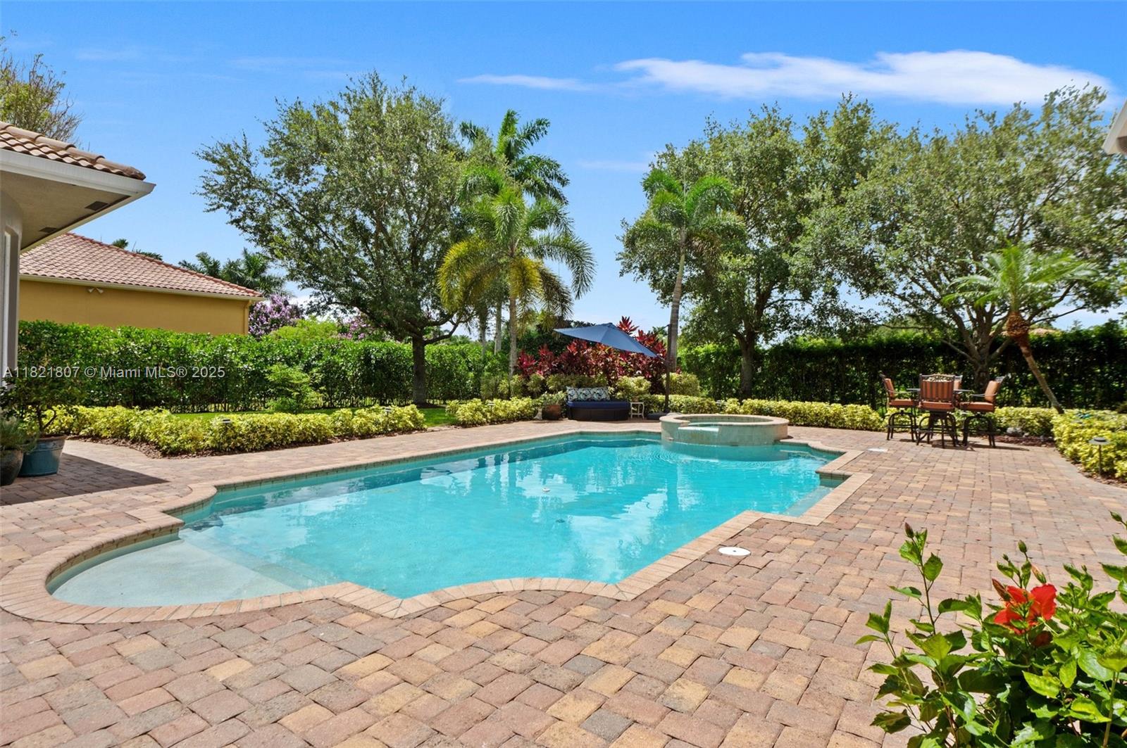 KAPOK GROVE ESTATES - Residential