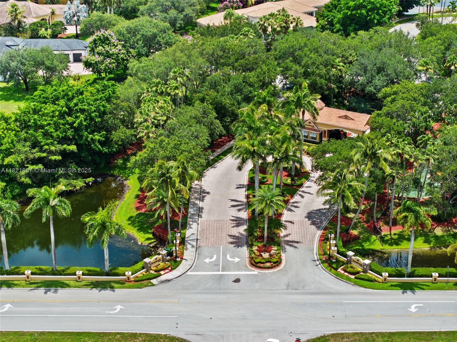 KAPOK GROVE ESTATES - Residential