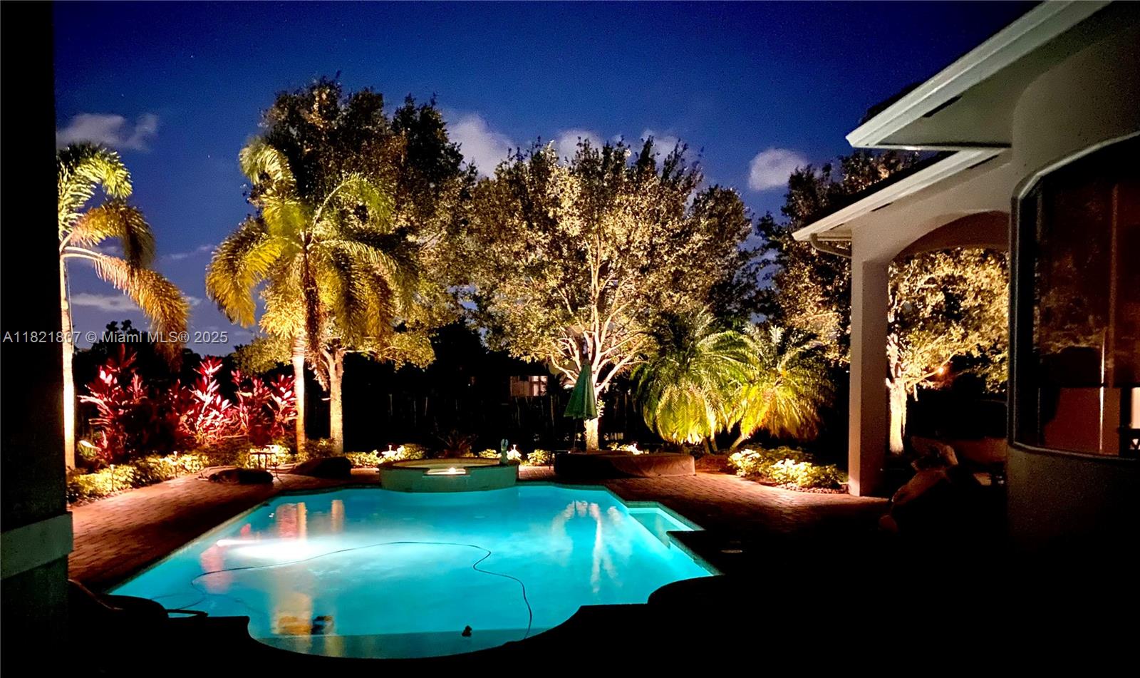 KAPOK GROVE ESTATES - Residential