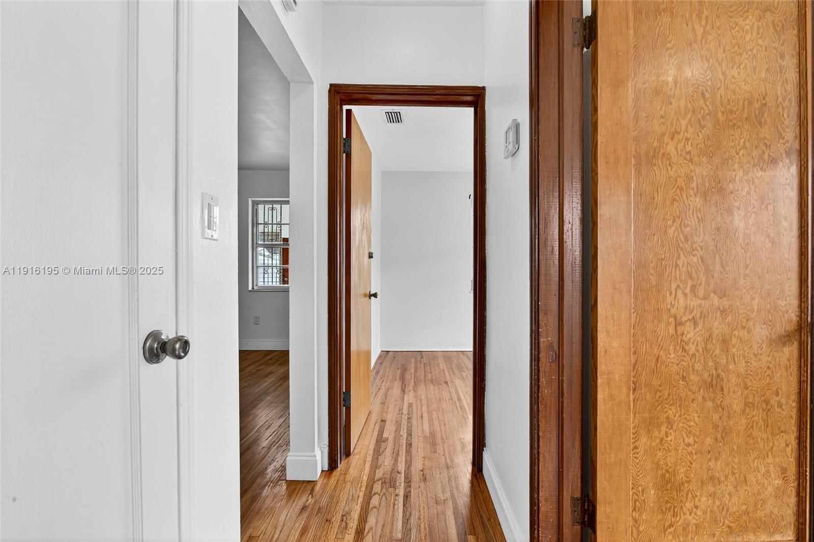 WINONA PARK - Residential