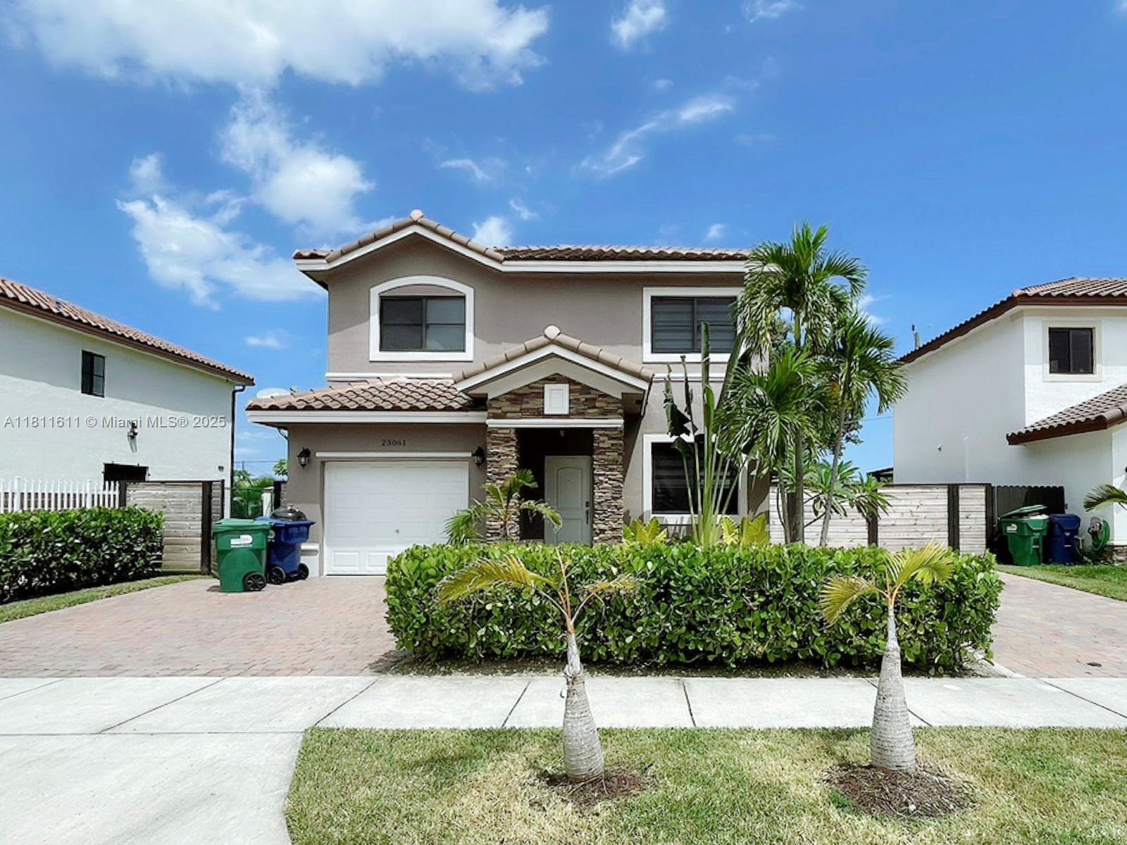 23061 Sw 114th Path, Miami, Broward County, Florida - 4 Bedrooms  
3 Bathrooms - 