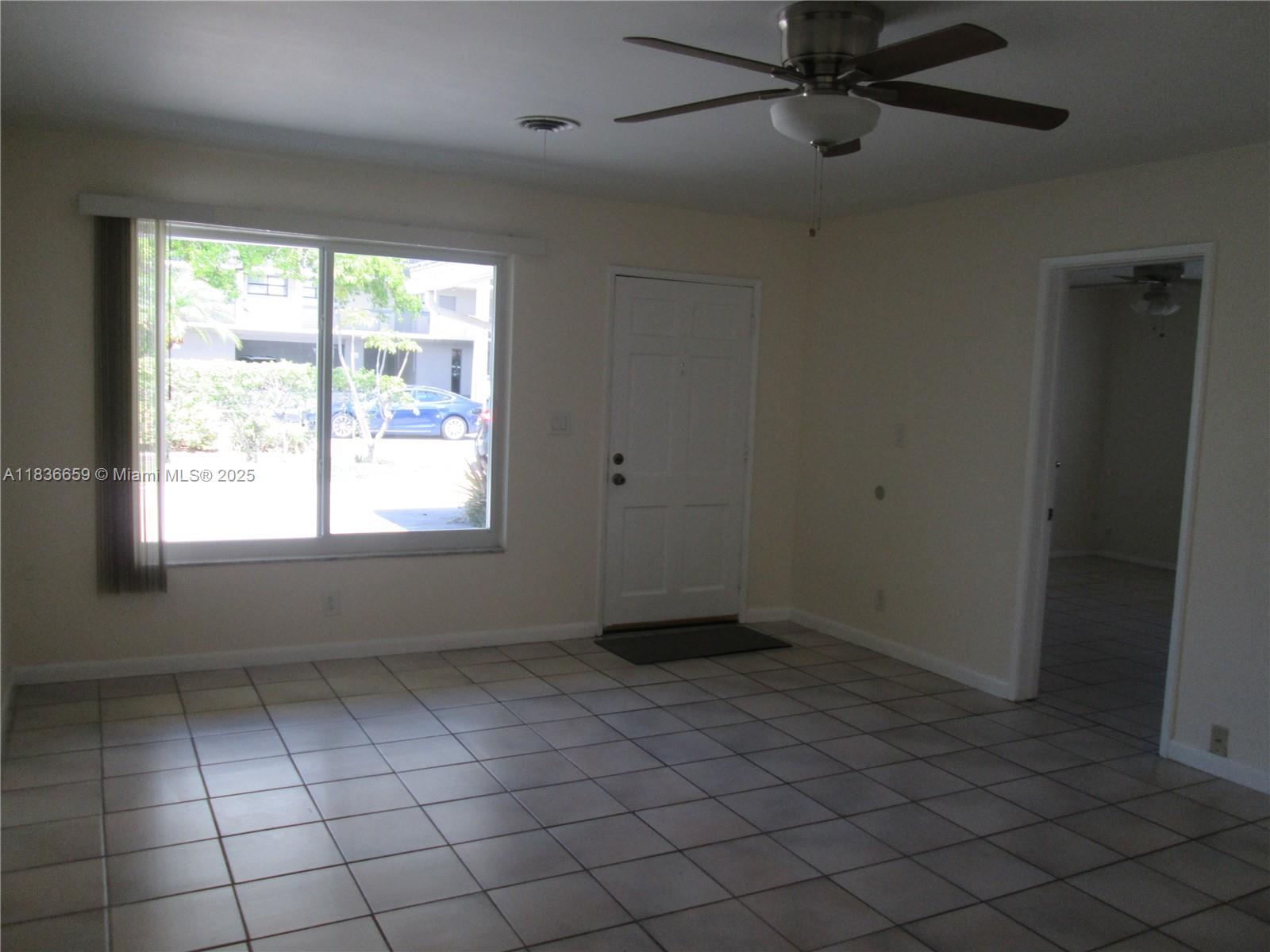 CORAL RIDGE COUNTRY CLUB - Residential Lease