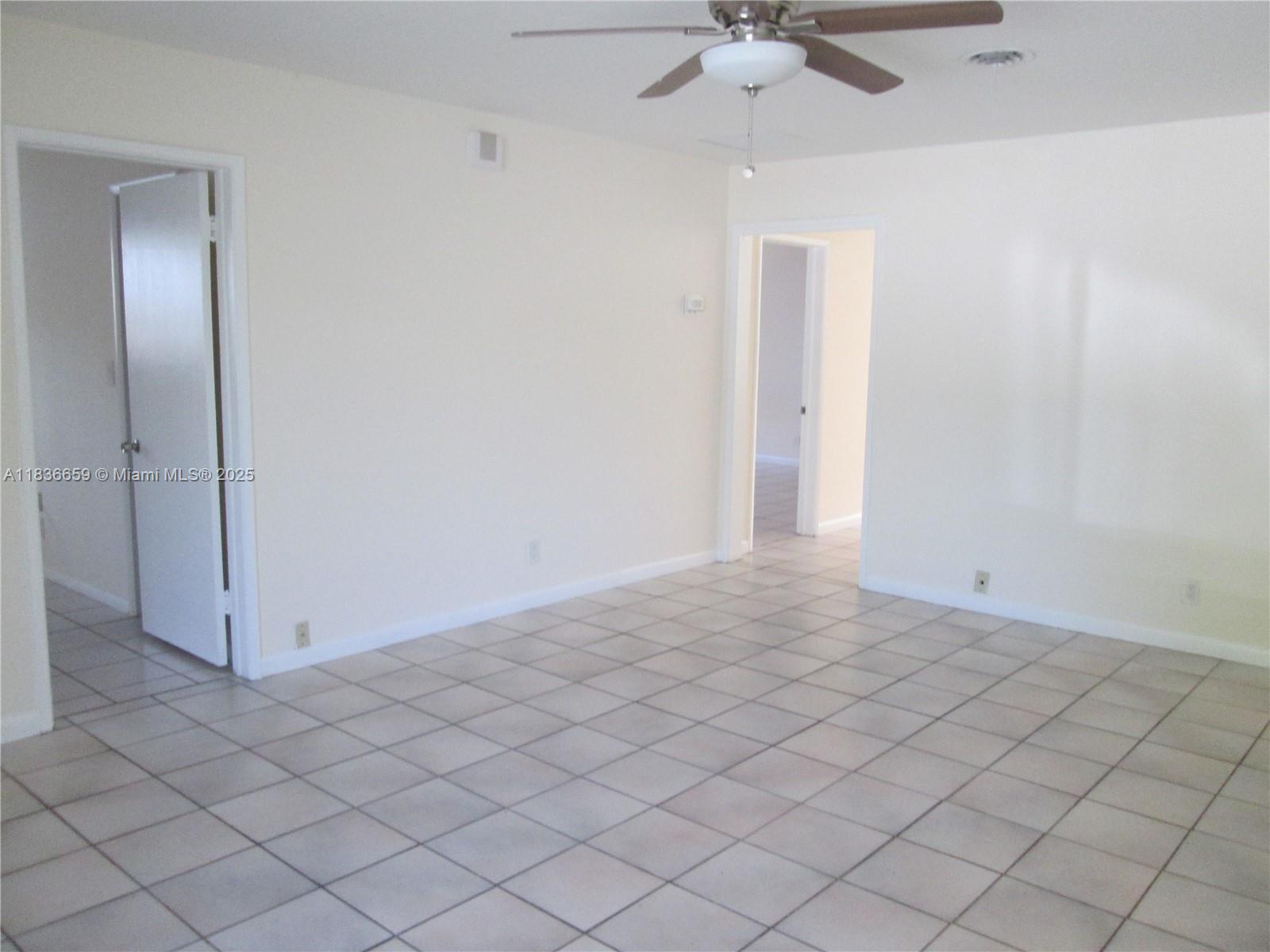 4831 Bayview Dr 1-2