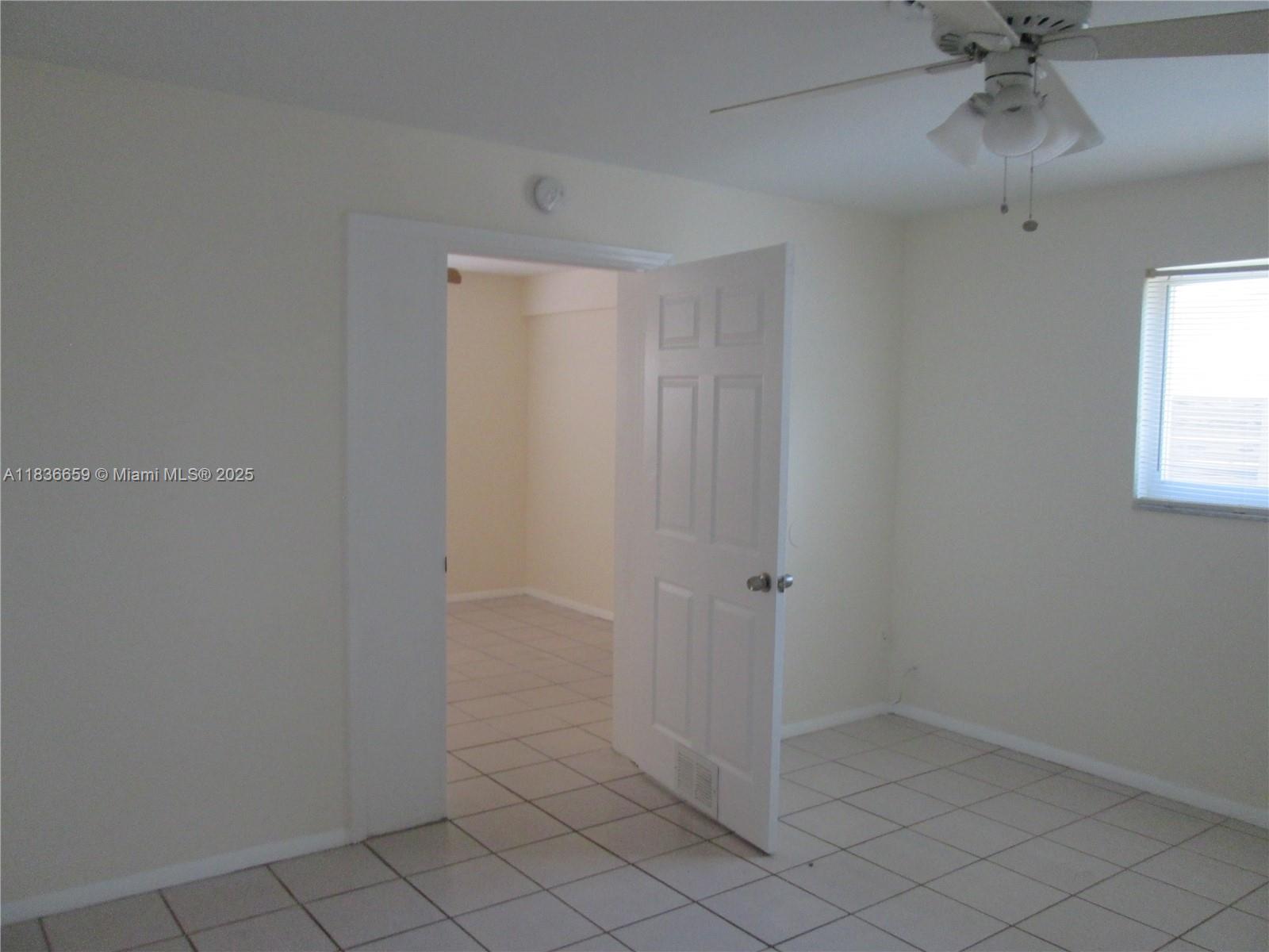 CORAL RIDGE COUNTRY CLUB - Residential Lease