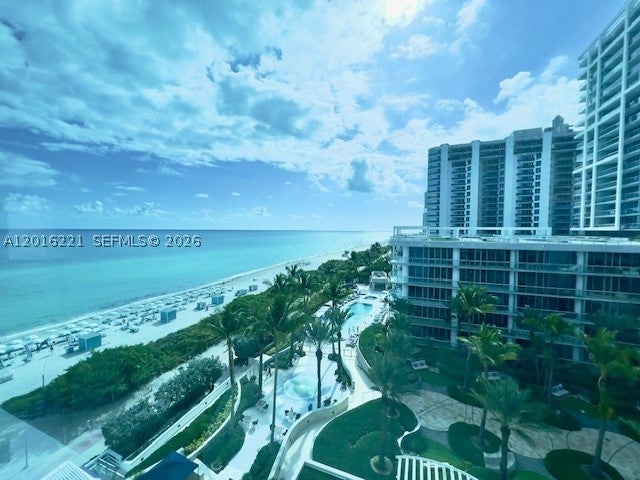 6801 Collins Ave 718 (deed 707)