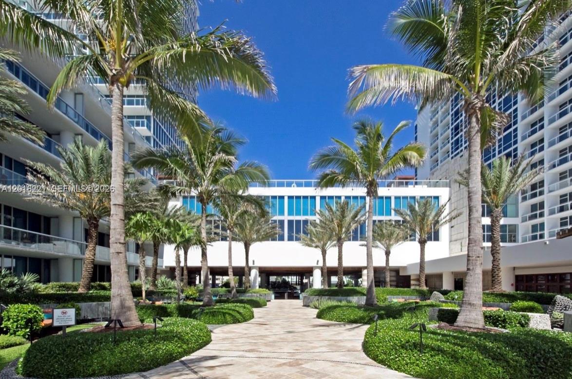 CENTRAL CARILLON BEACH CO - Residential