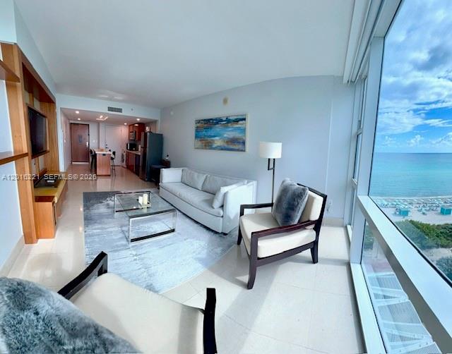 CENTRAL CARILLON BEACH CO - Residential