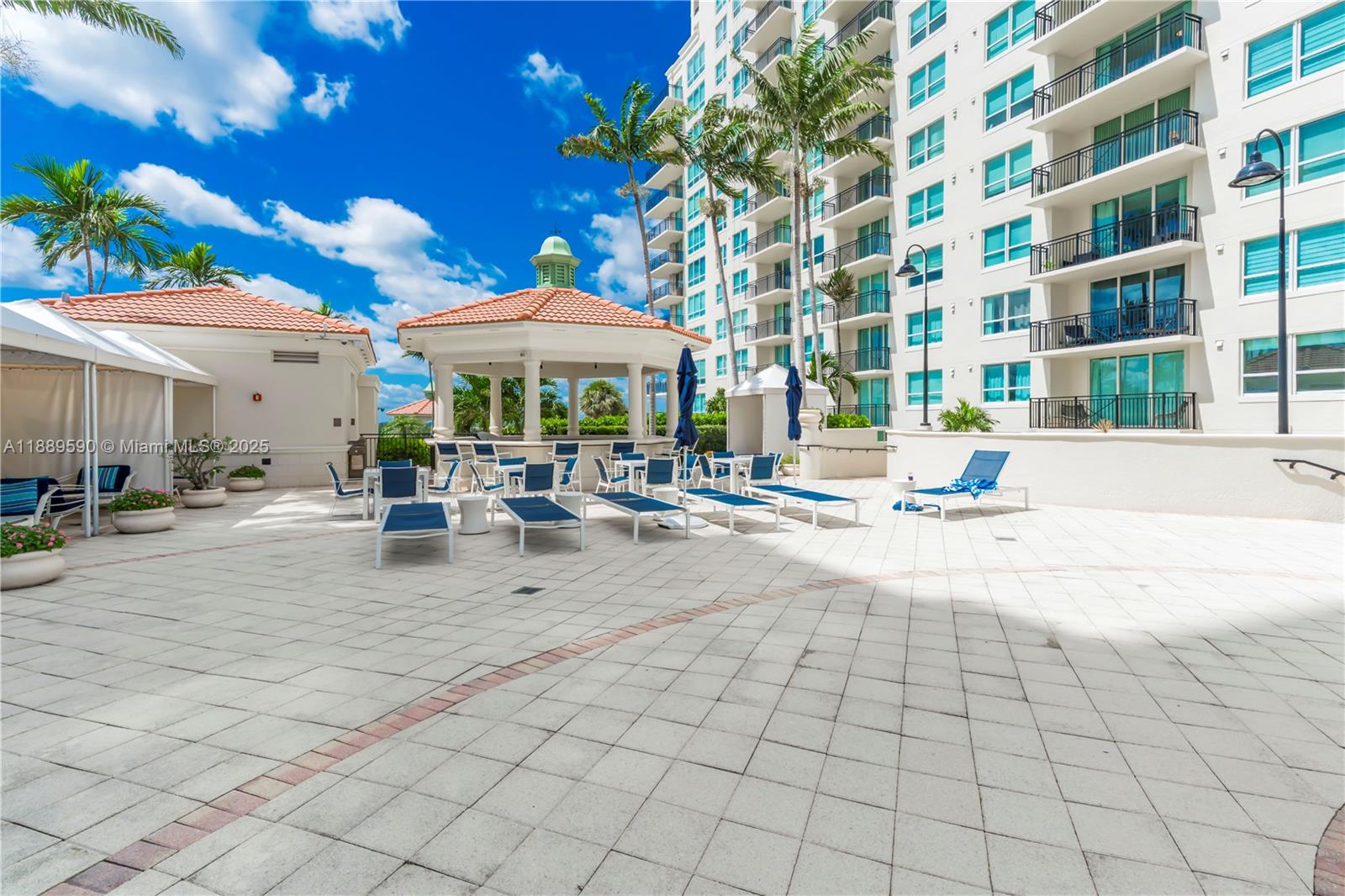 SYMPHONY NORTH CONDO - Residential