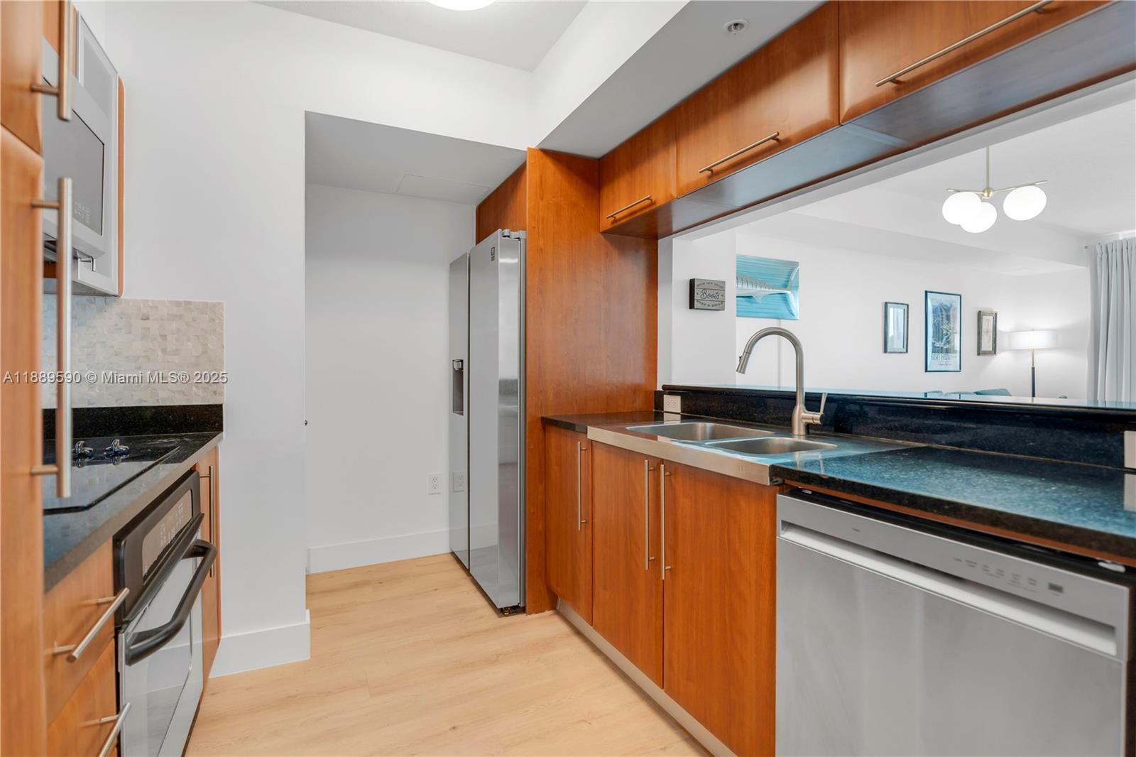 SYMPHONY NORTH CONDO - Residential