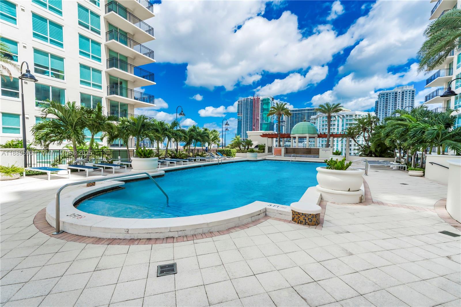 SYMPHONY NORTH CONDO - Residential