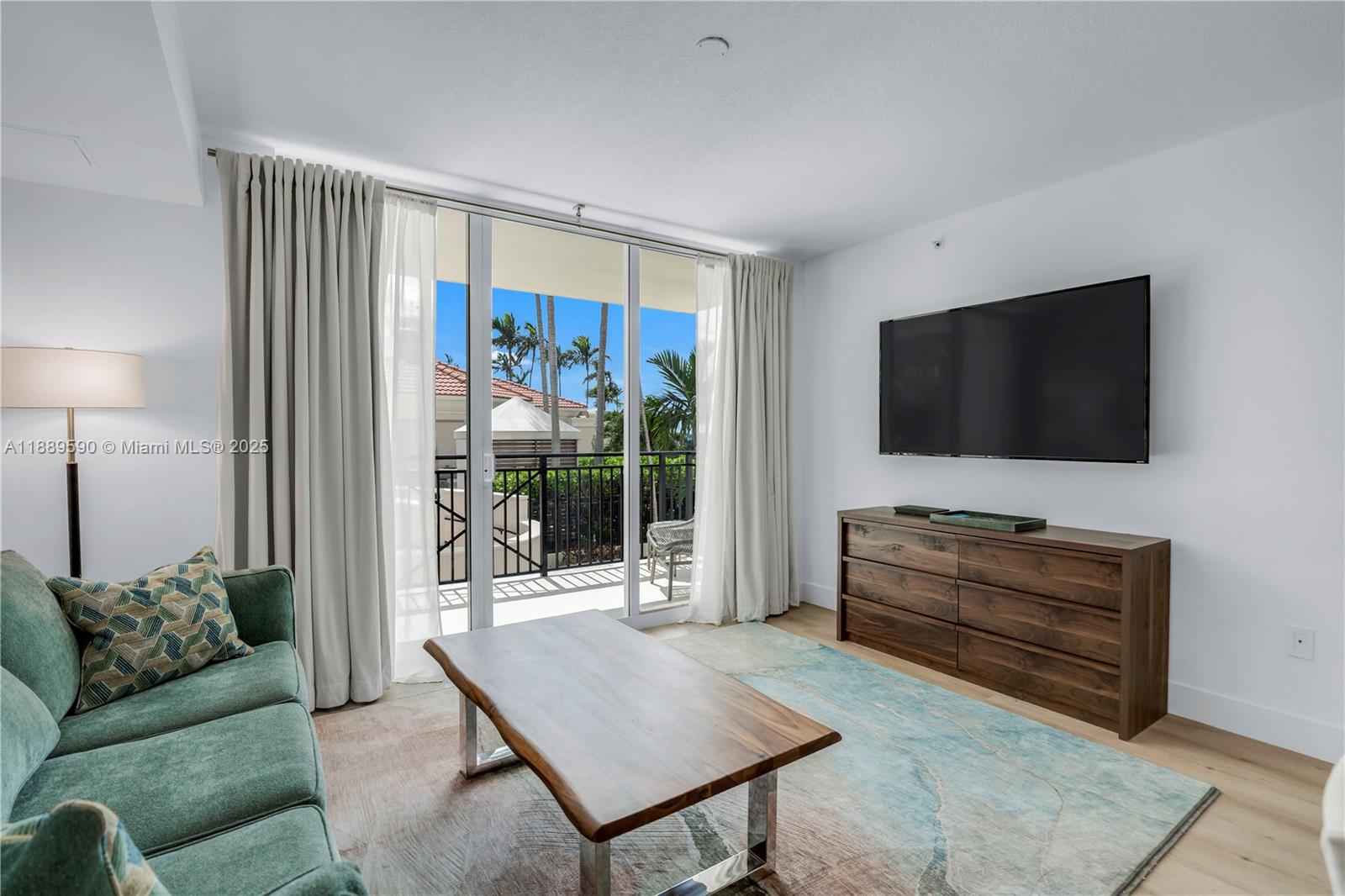 SYMPHONY NORTH CONDO - Residential