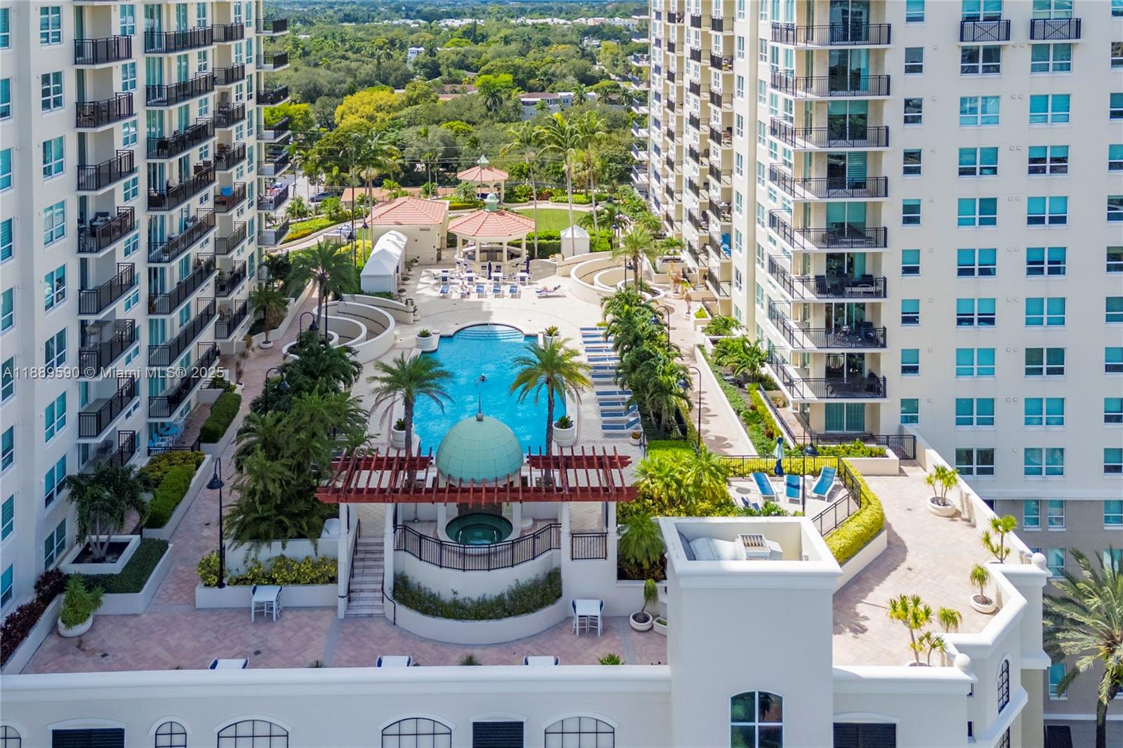 SYMPHONY NORTH CONDO - Residential