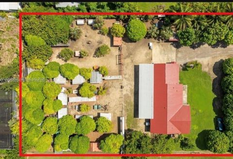 19501 SW 236th St Homestead FL 33031