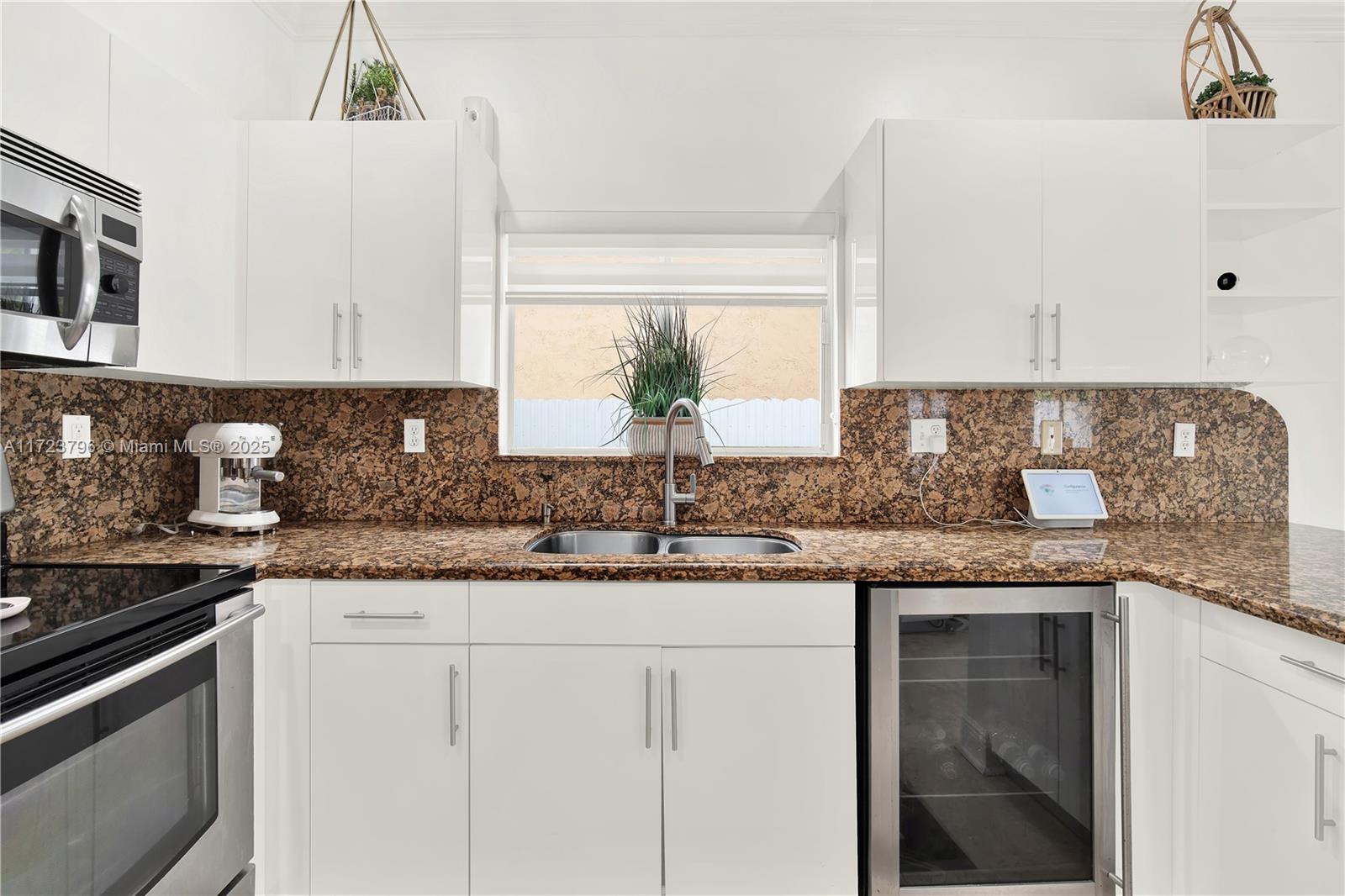 HELENA HOMES FIRST ADDN - Residential