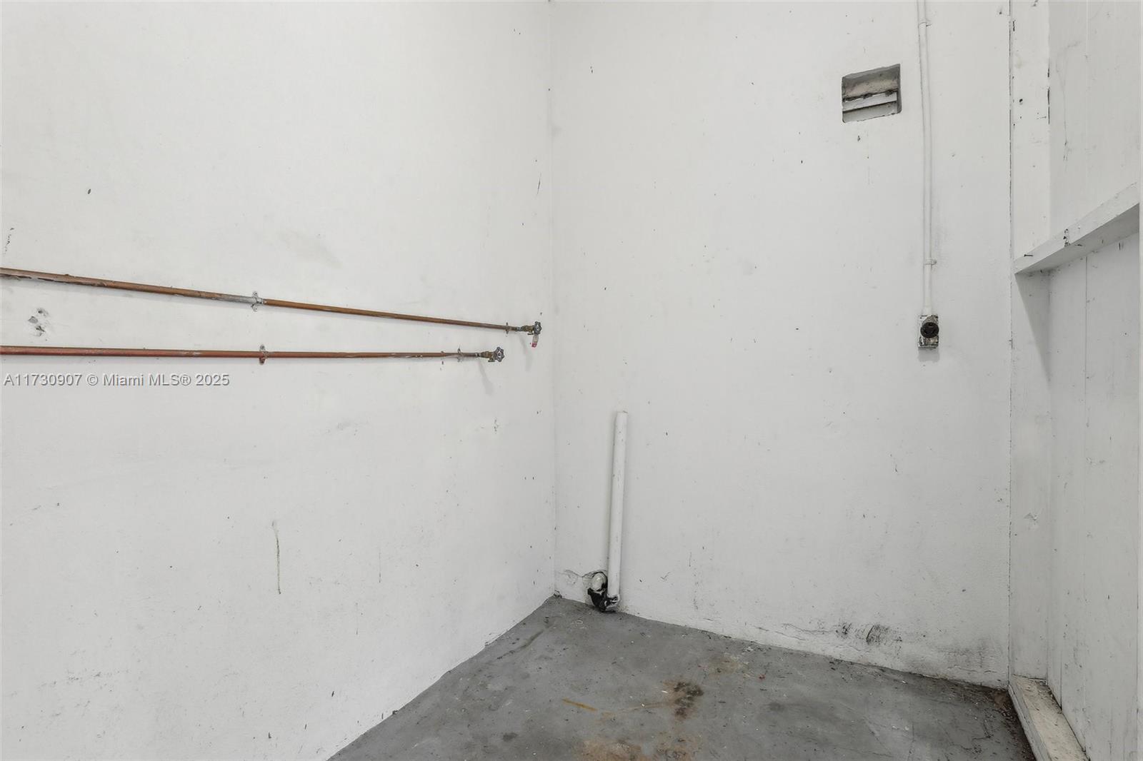 NORTH ANDREWS TERRACE FIR - Residential