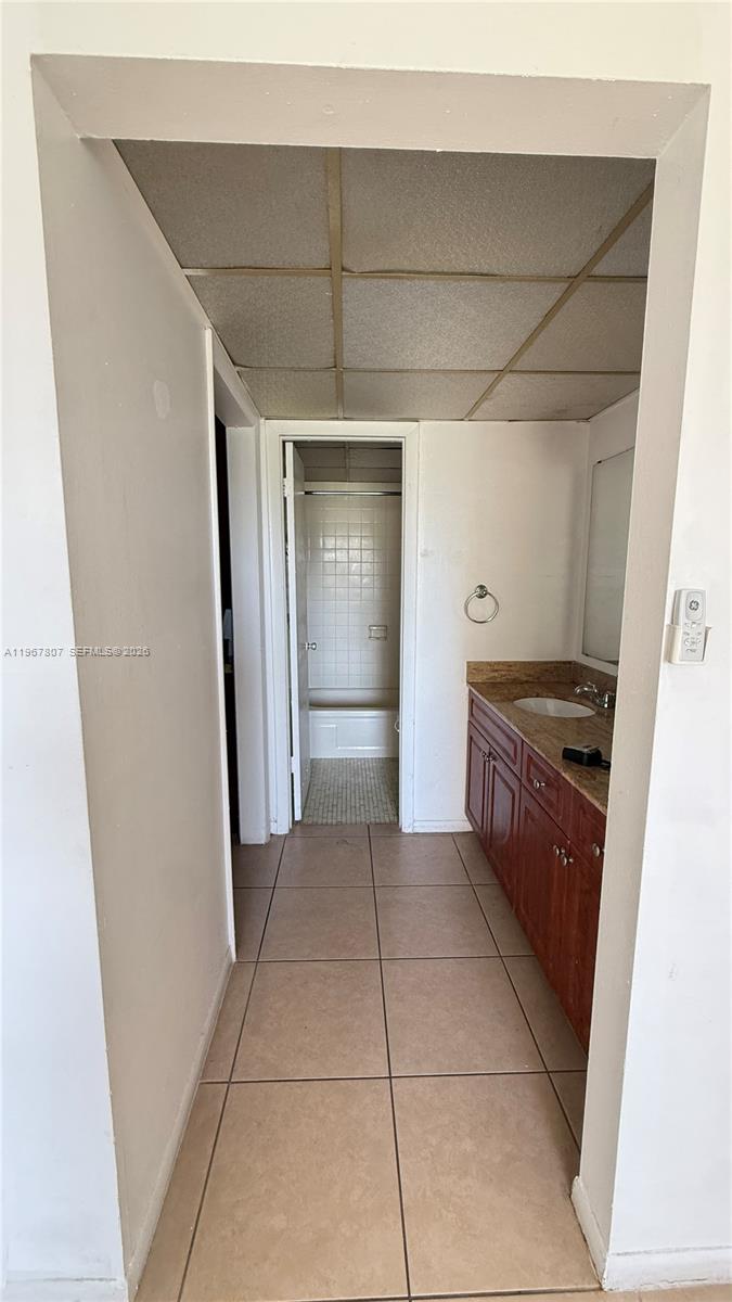 CORAL GATE WEST CONDO - Residential Lease