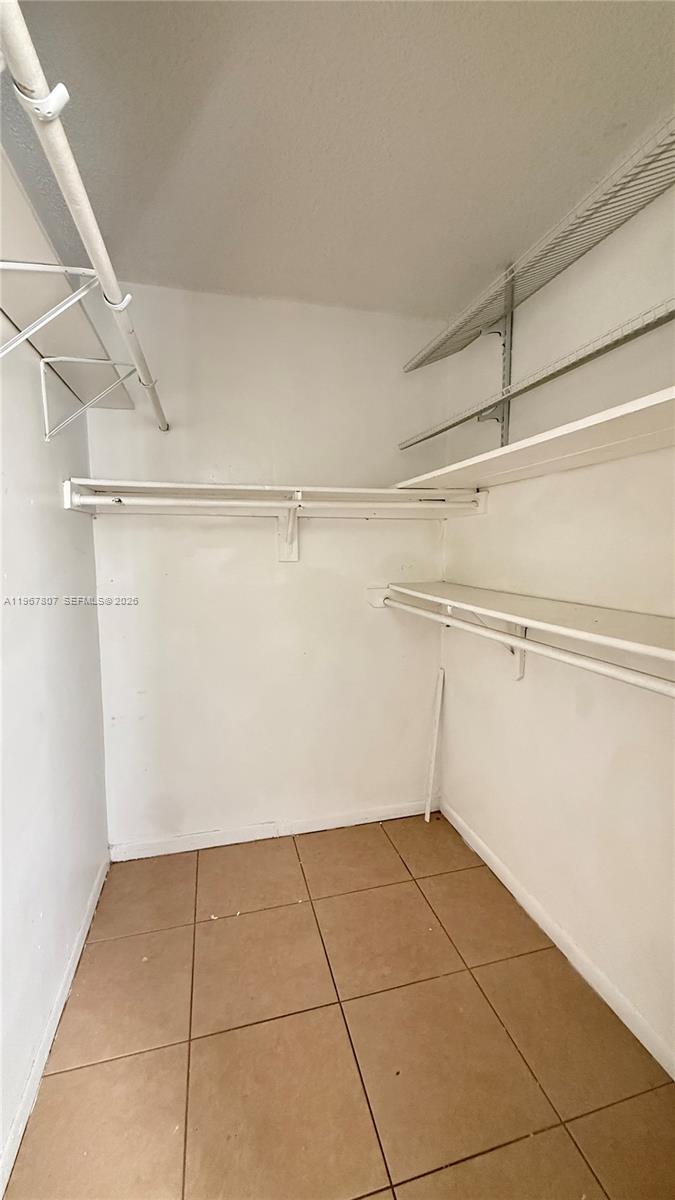 CORAL GATE WEST CONDO - Residential Lease
