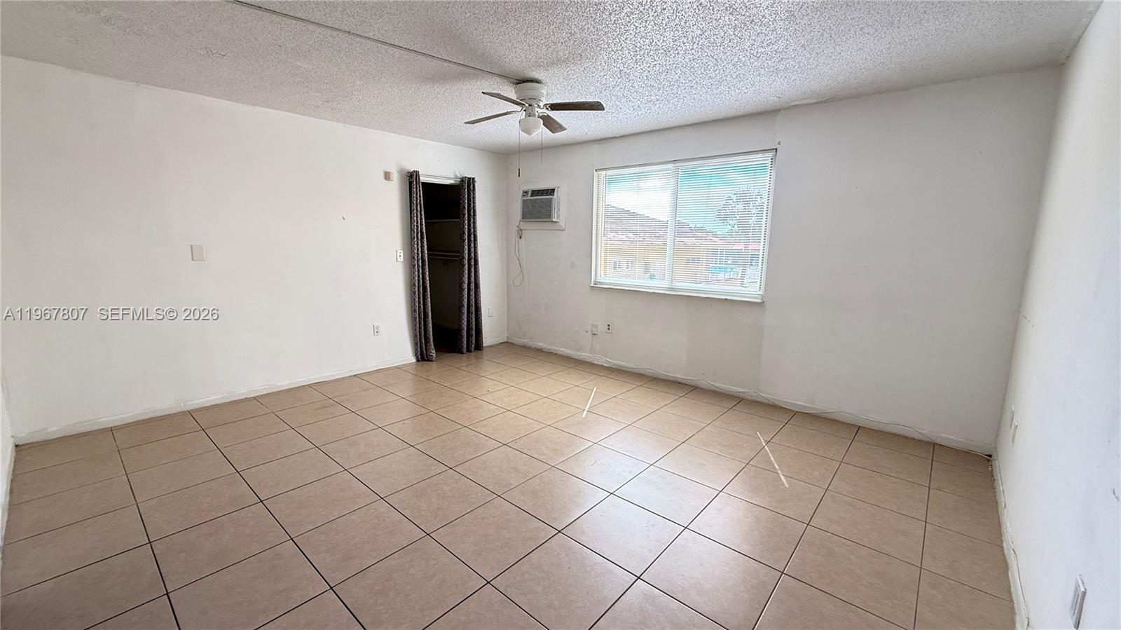 CORAL GATE WEST CONDO - Residential Lease