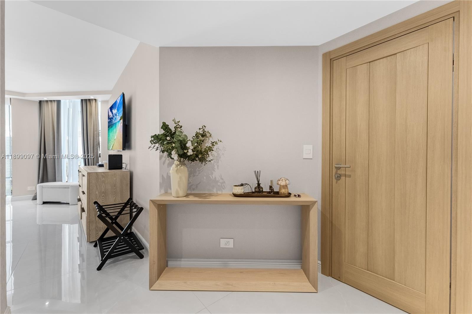 TERRACES NORTH TURNBERRY - Residential