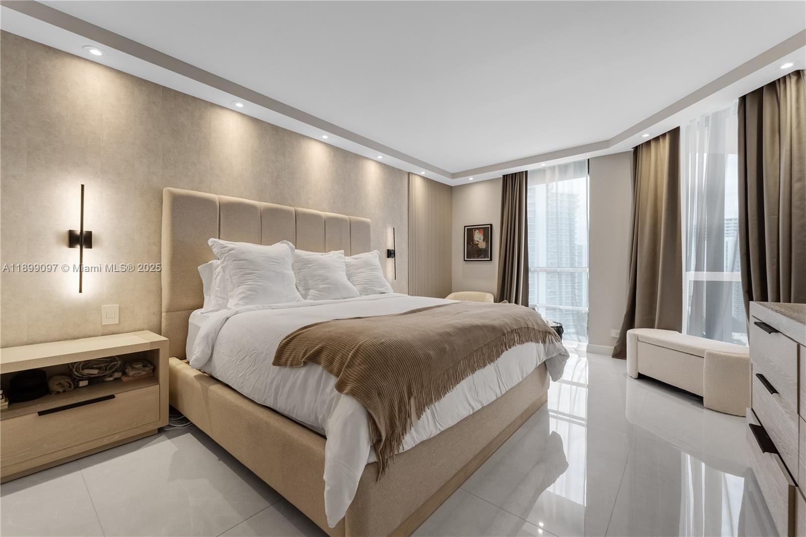 TERRACES NORTH TURNBERRY - Residential