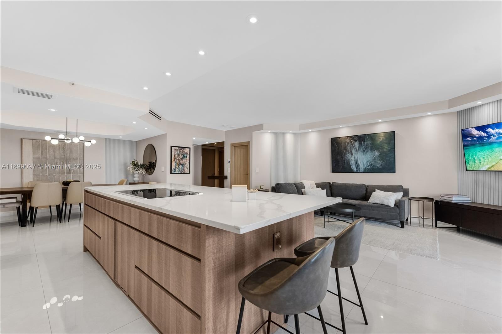 TERRACES NORTH TURNBERRY - Residential