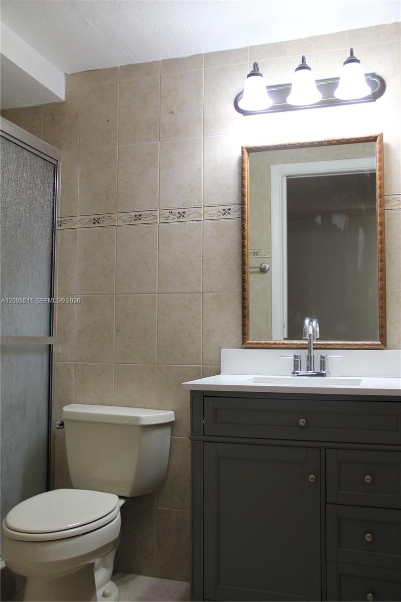 HORIZONS WEST CONDO #8 - Residential Lease