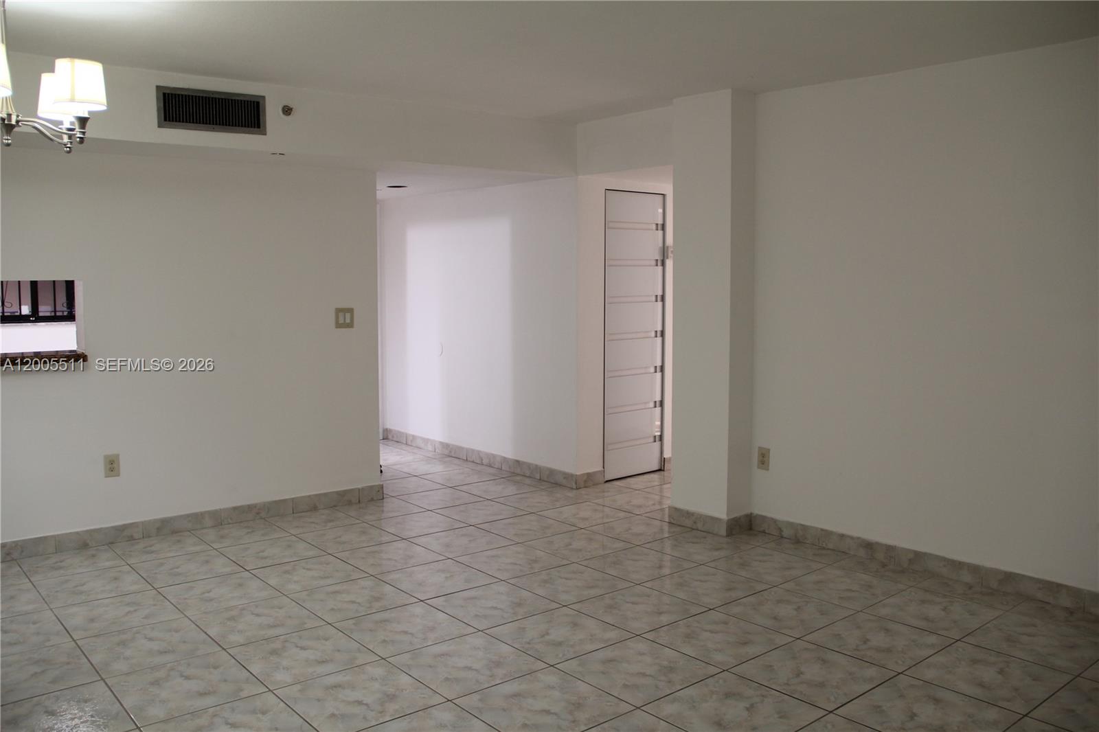 HORIZONS WEST CONDO #8 - Residential Lease