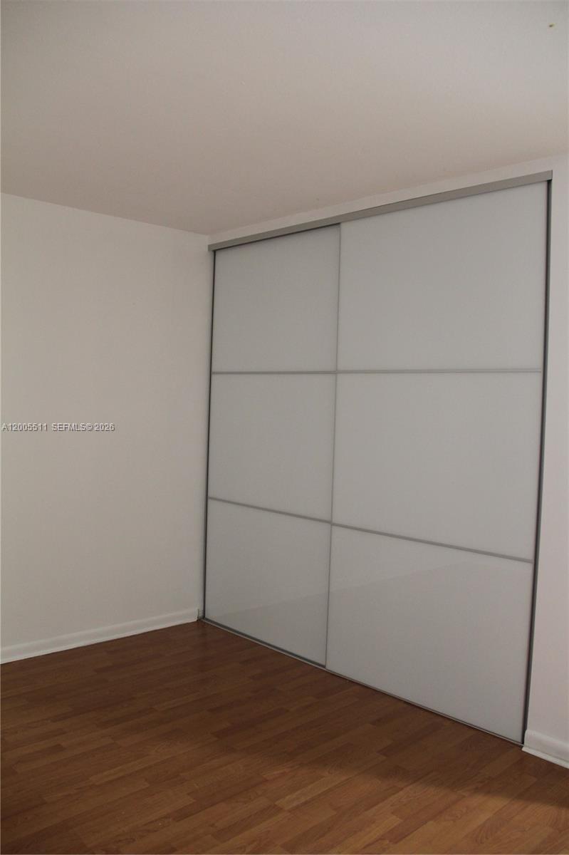 HORIZONS WEST CONDO #8 - Residential Lease