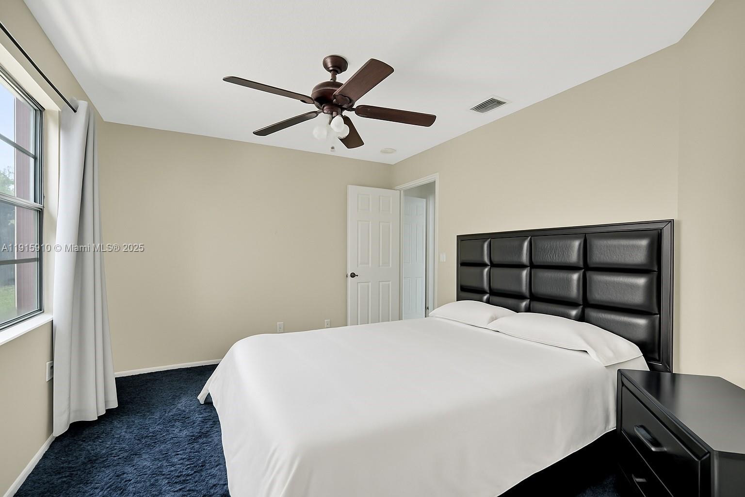 MADISON GREEN 1 PAR B - Residential