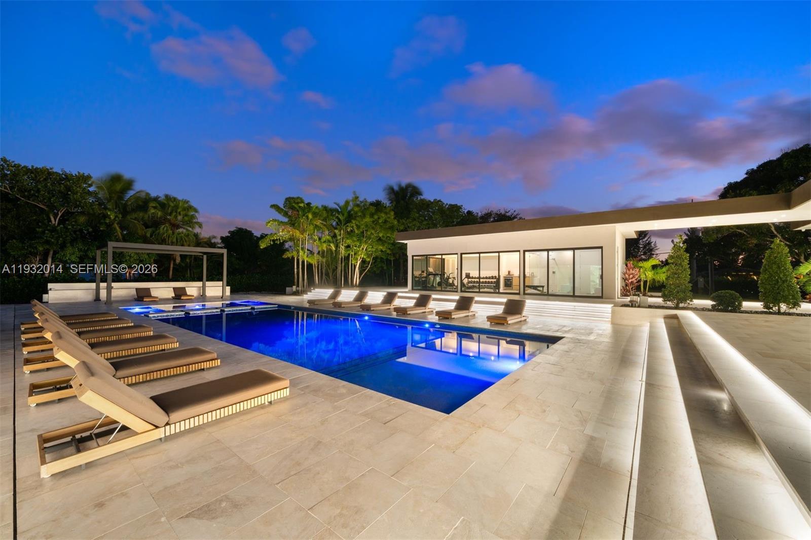 CHAMBERS SUB SW1/4 - Residential