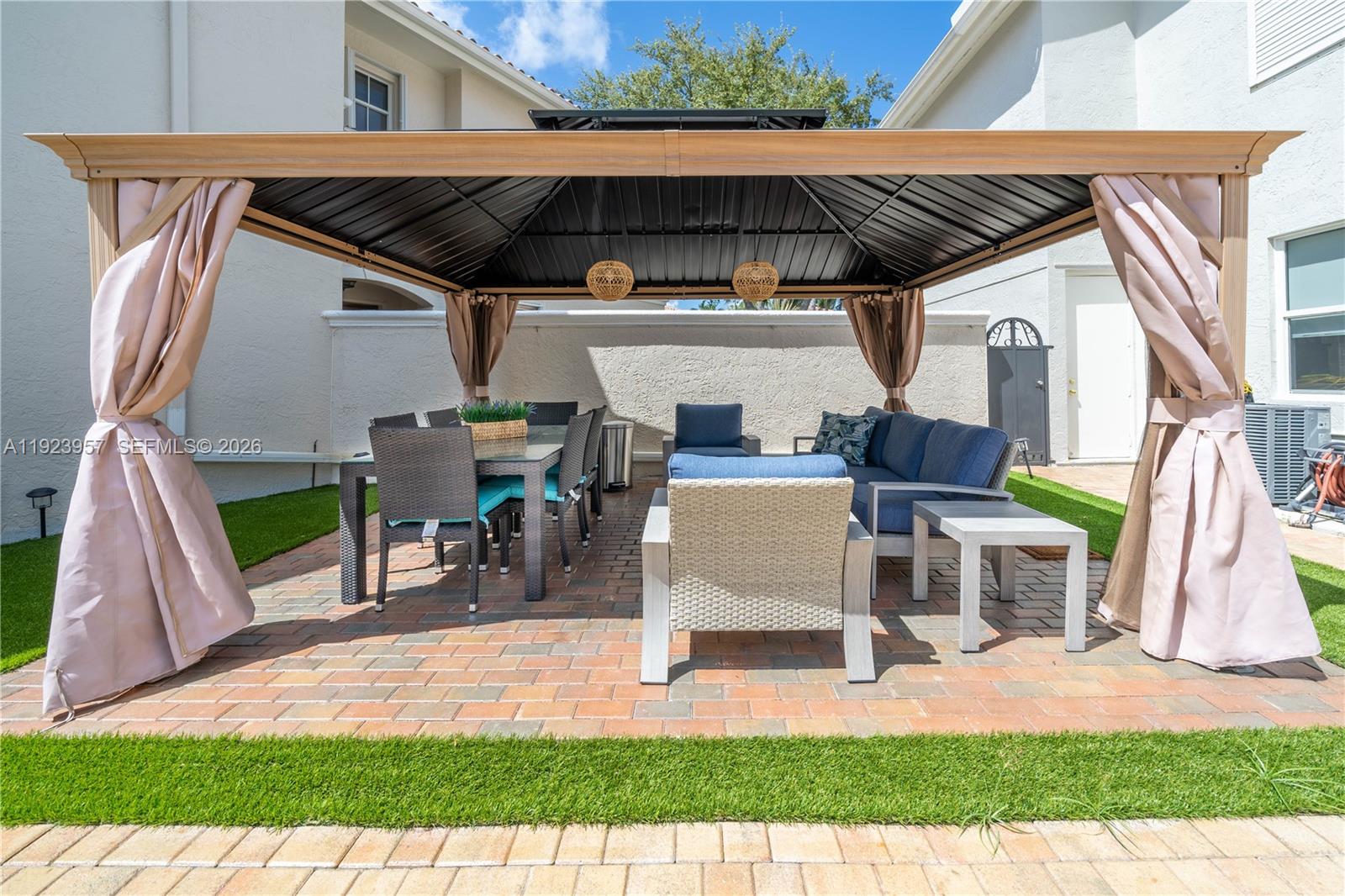 THREE ISLANDS 3RD SECTION - Residential