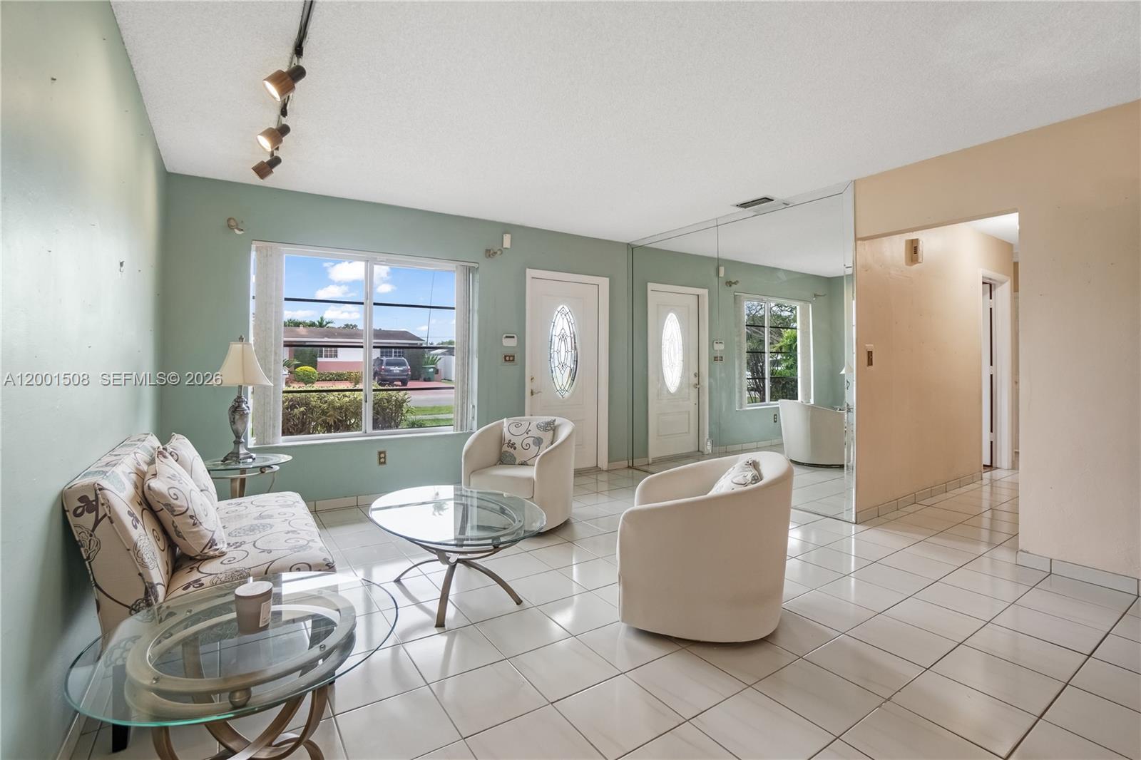 CORAL GLADE HEIGHTS - Residential