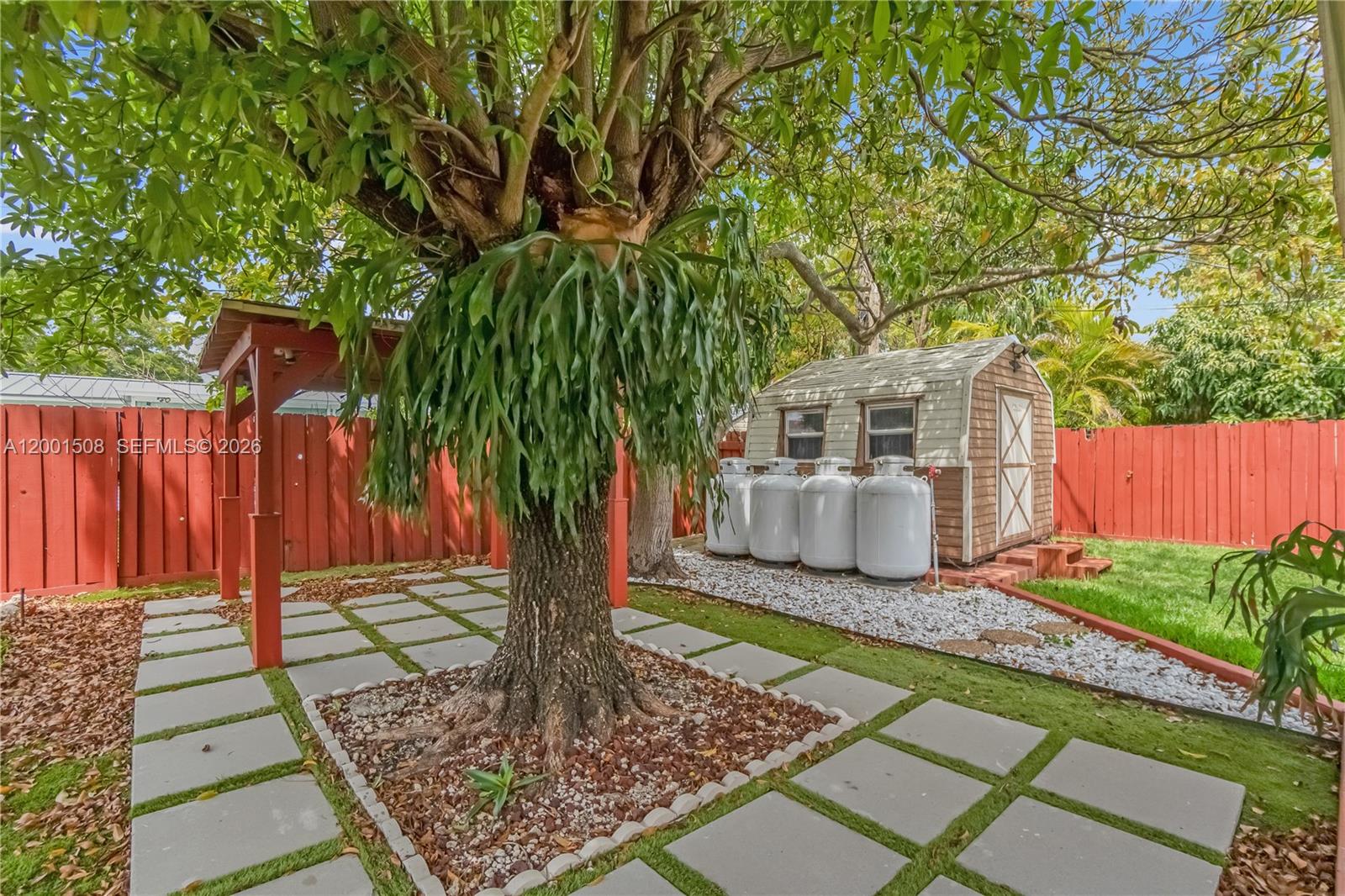 CORAL GLADE HEIGHTS - Residential