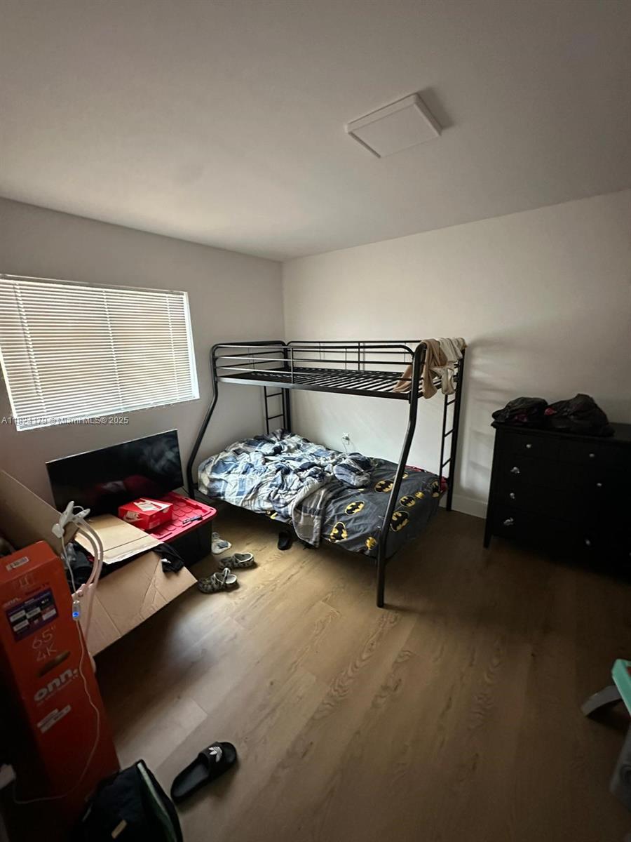 ROCKMOOR PARK TRACK - Residential Income