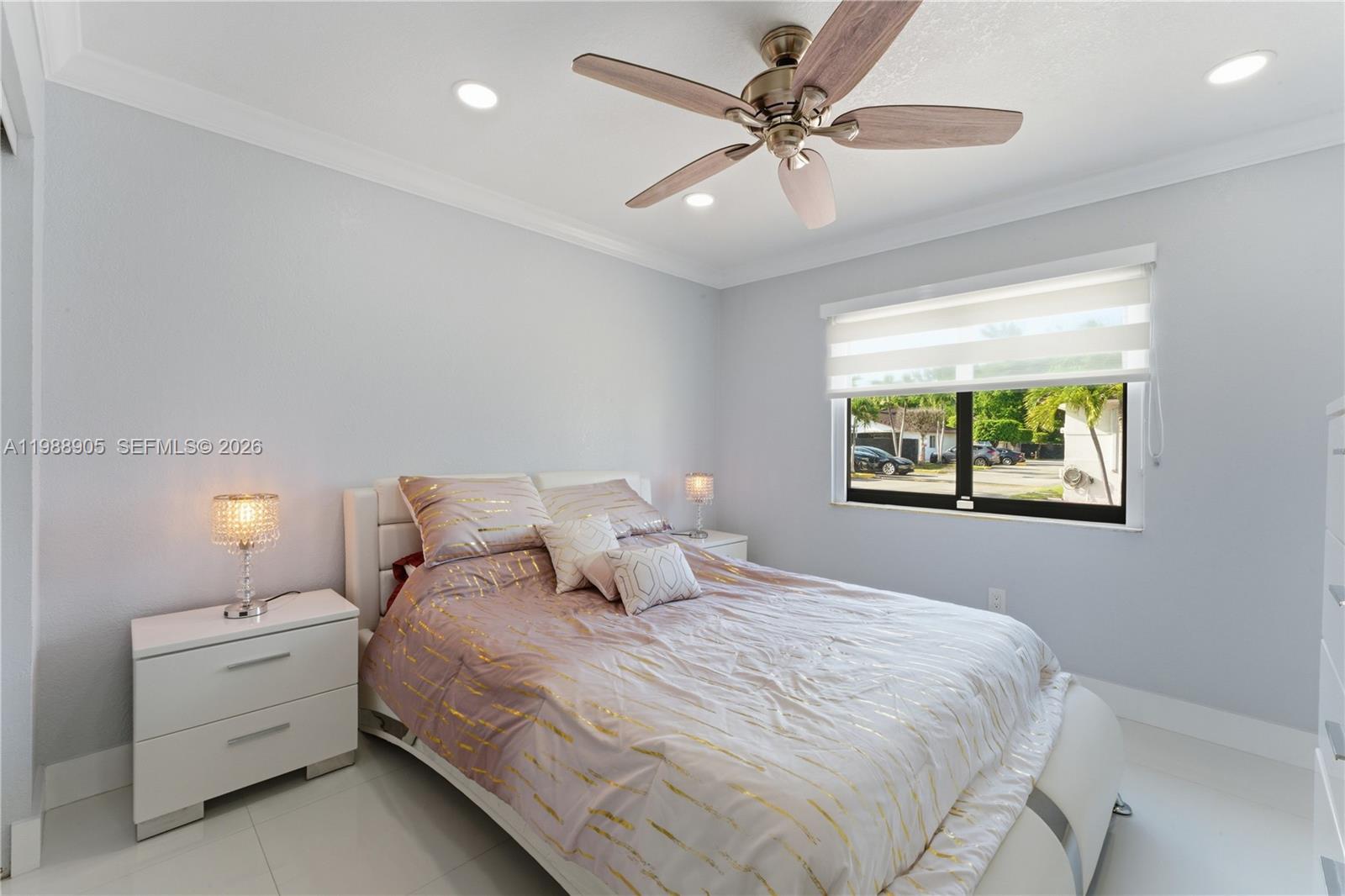 LOS PALACIOS CONDO - Residential Lease