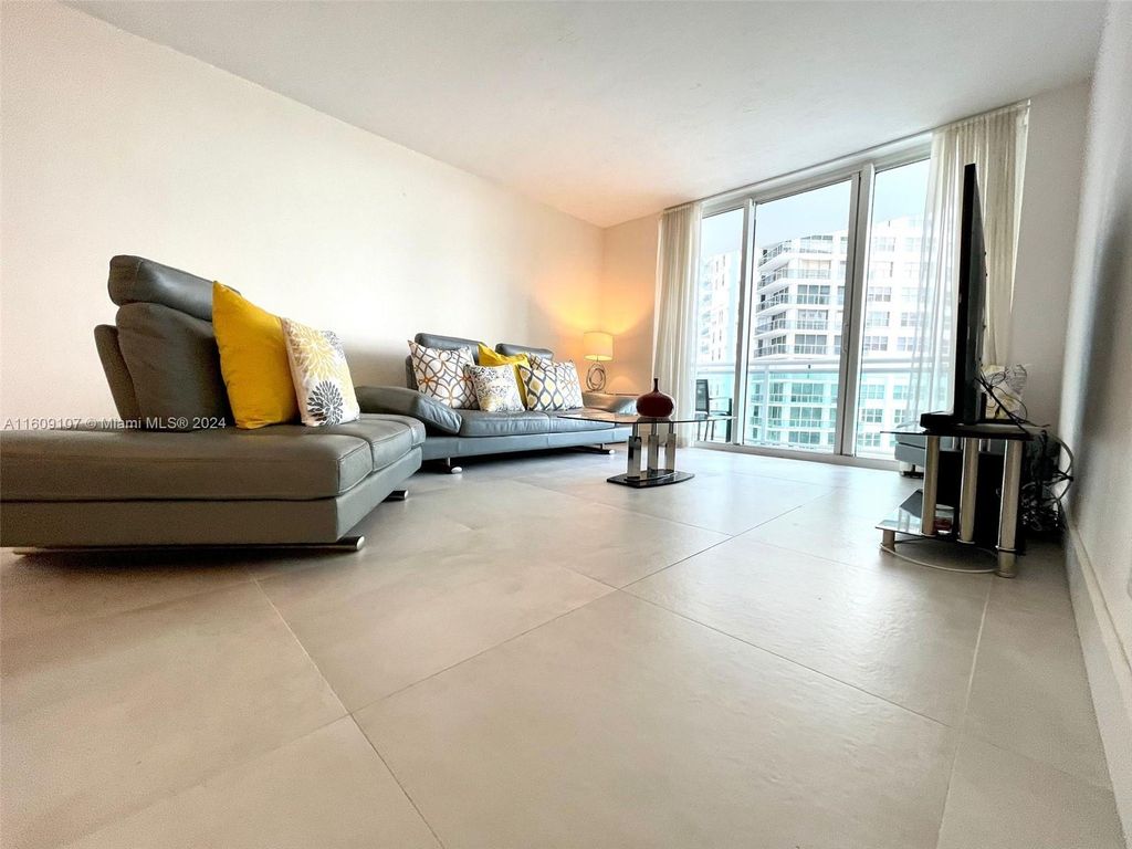 Photo of 3001 S Ocean Dr #549, Hollywood, FL 33019 (MLS # A11609107)