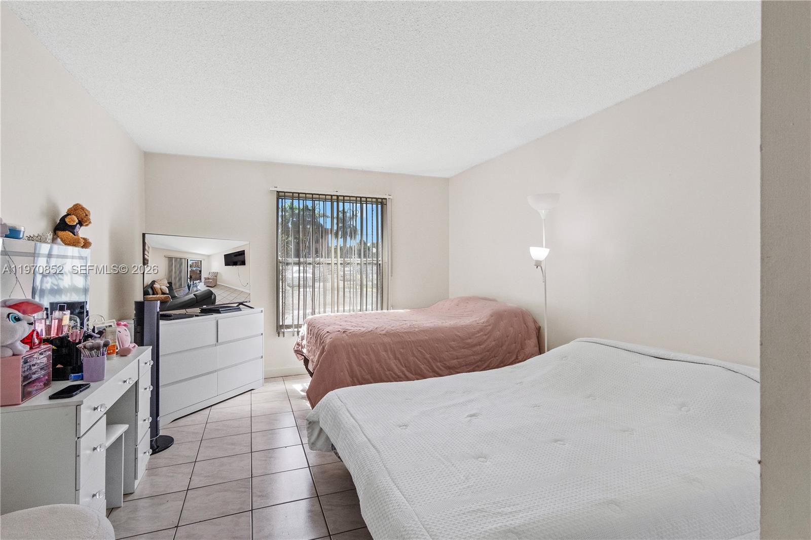 EL CID CONDO - Residential