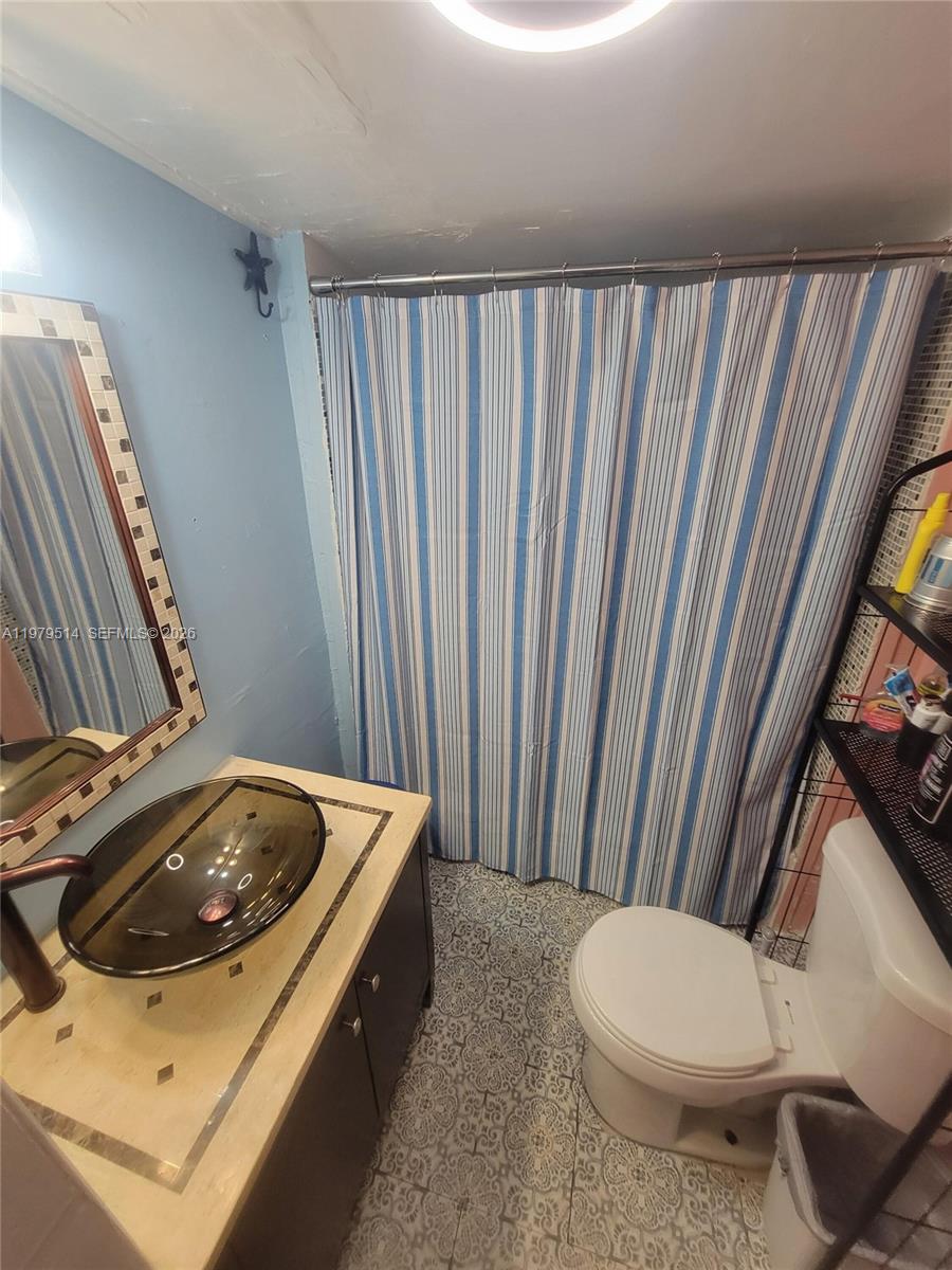 LIBERIA - Residential