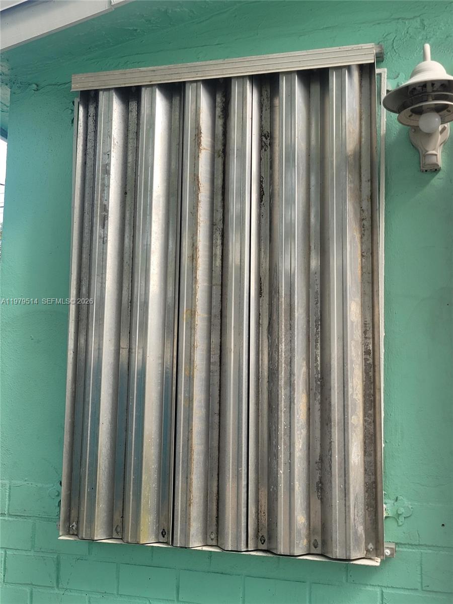 LIBERIA - Residential