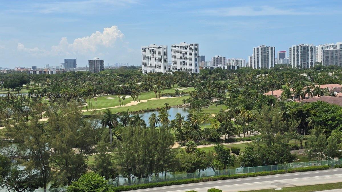 MYSTIC POINTE TOWER 600 C - Residential